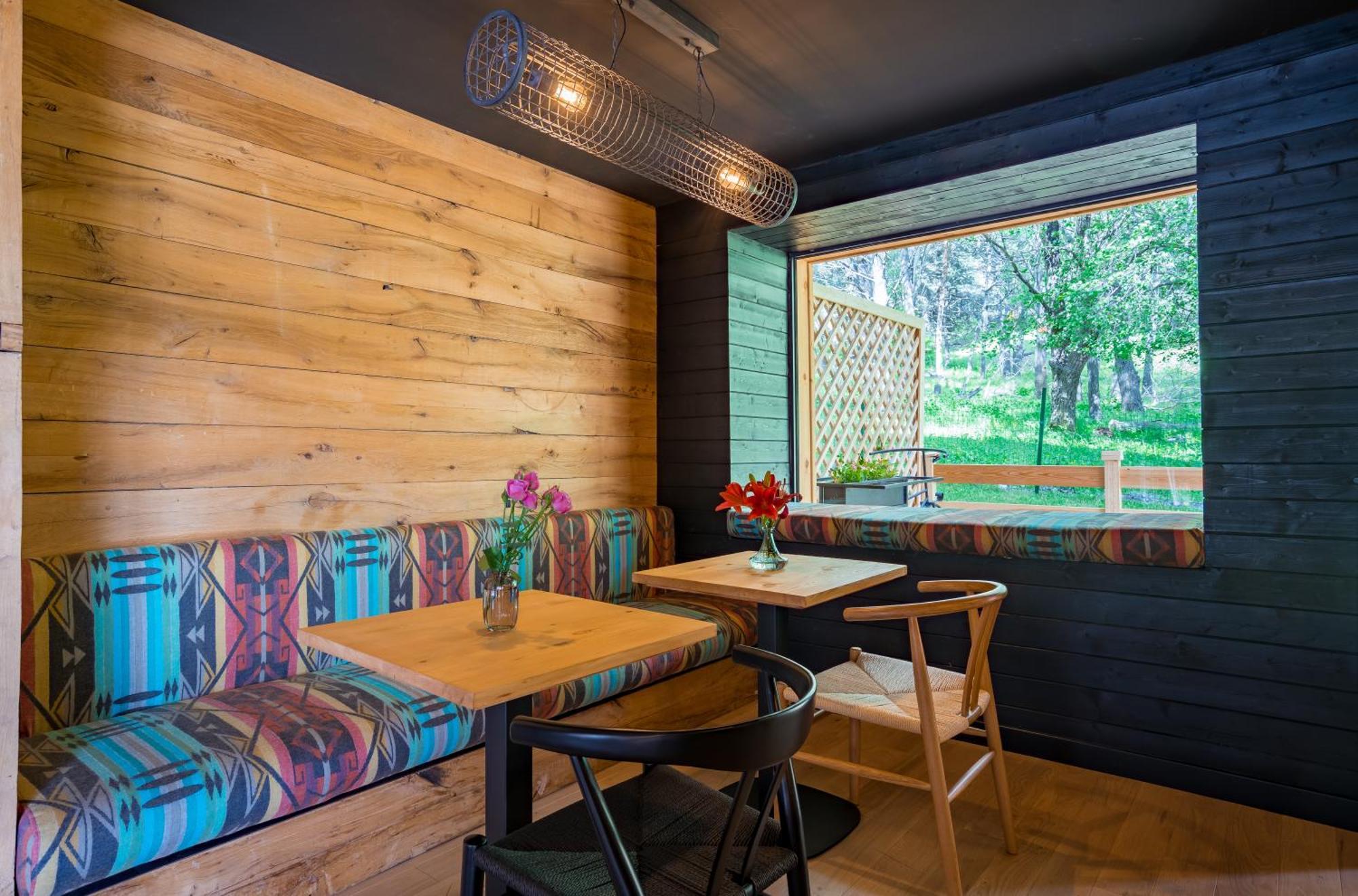 1740 Boutique Hotel Kazbegi Екстериор снимка