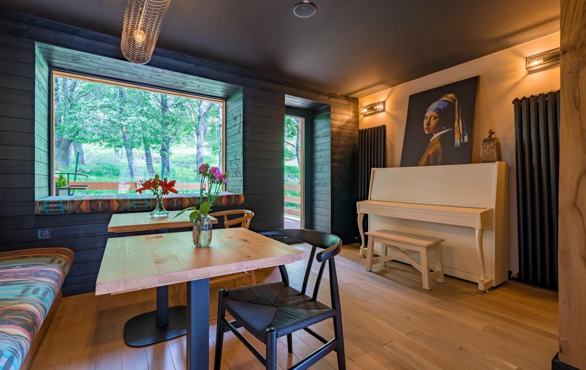 1740 Boutique Hotel Kazbegi Екстериор снимка
