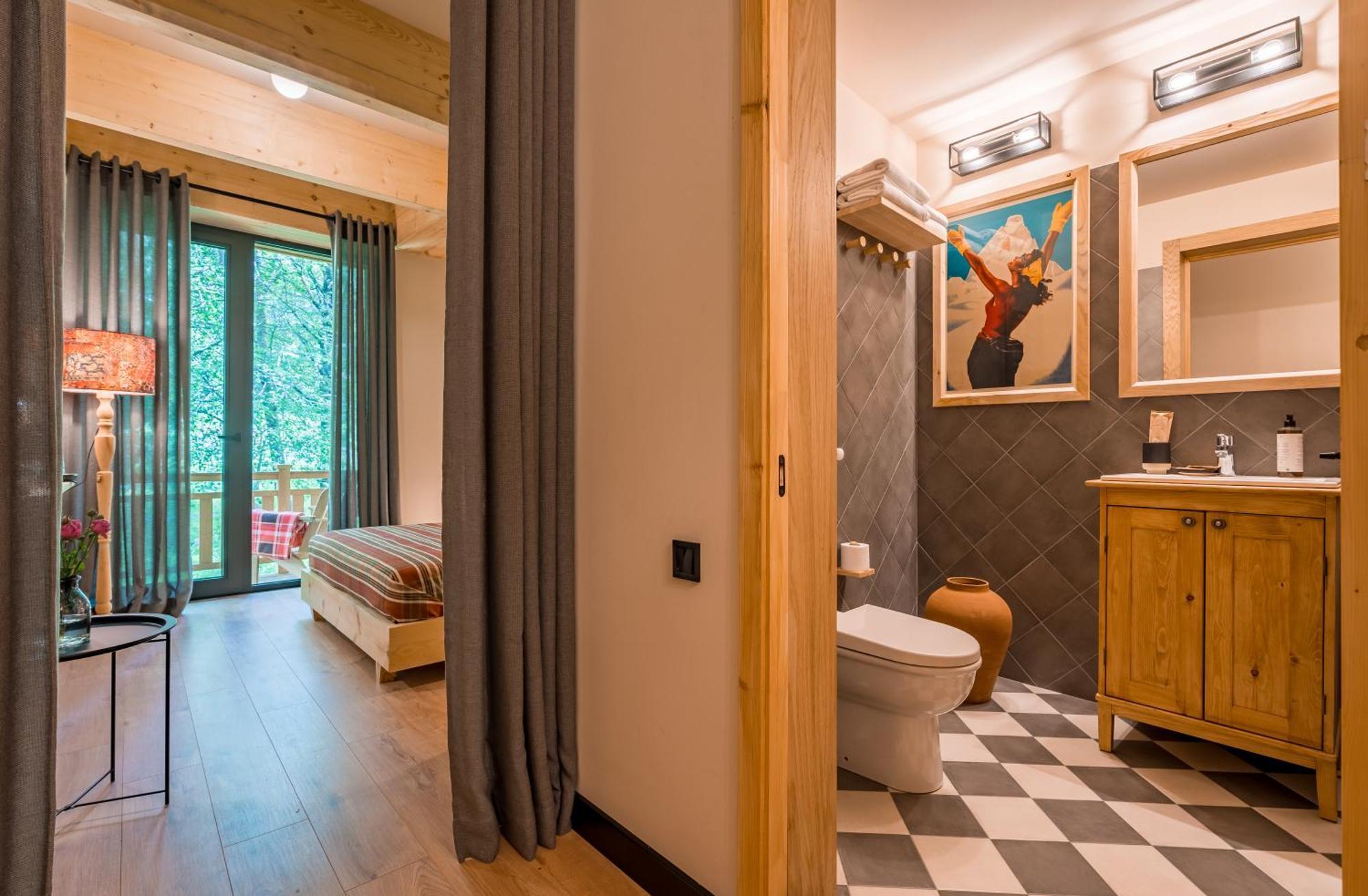 1740 Boutique Hotel Kazbegi Екстериор снимка